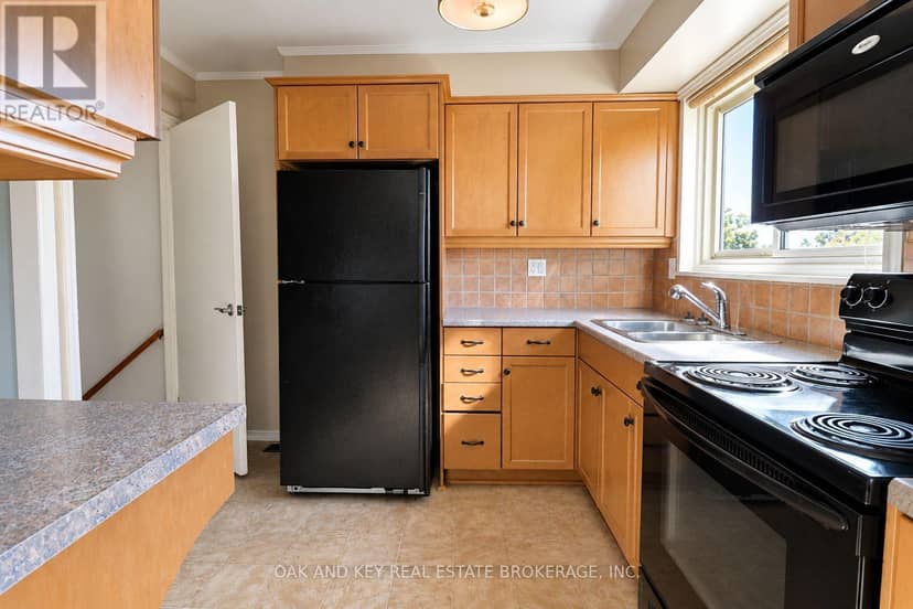 40 - 825 Dundalk Drive — photo 9 of 25