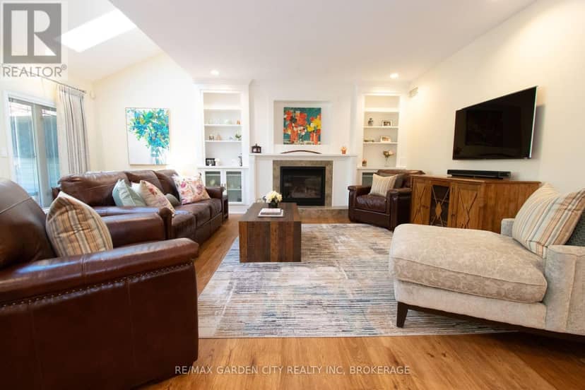 12 Power Glen Road — photo 13 of 40