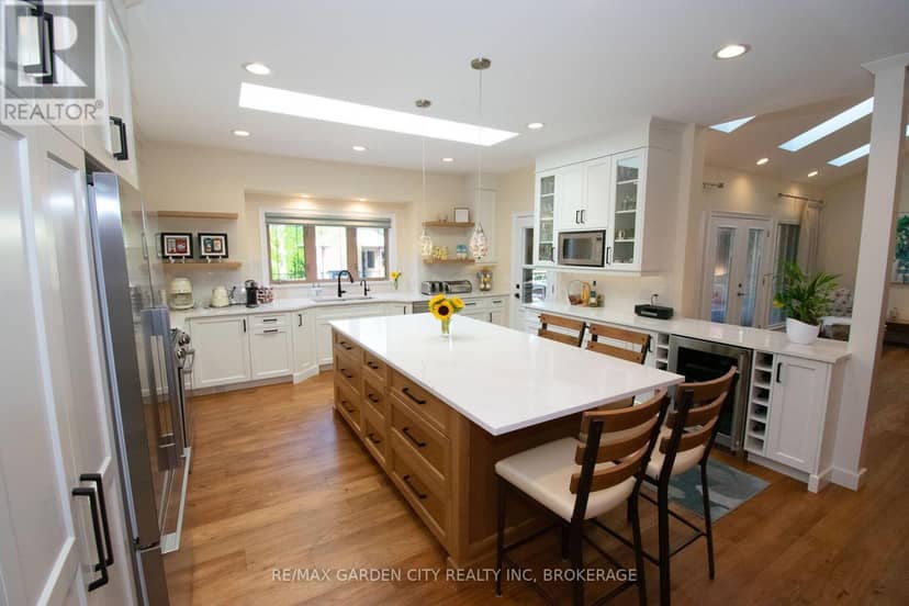 12 Power Glen Road — photo 21 of 40
