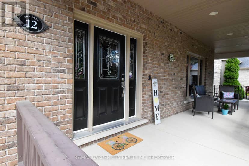 12 Power Glen Road — photo 4 of 40