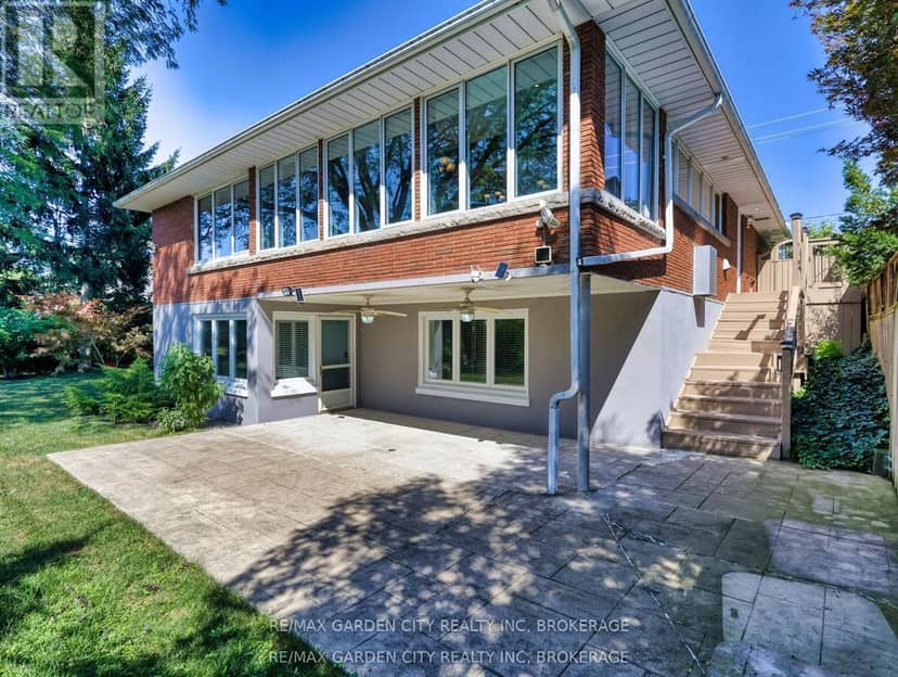 28 Marsdale Drive — photo 40 of 40