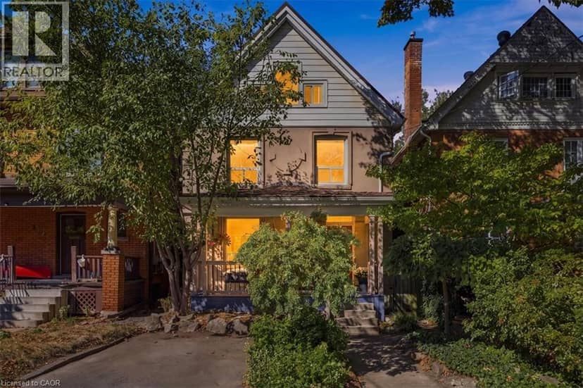 98 SANFORD Avenue S, Hamilton, photo 3