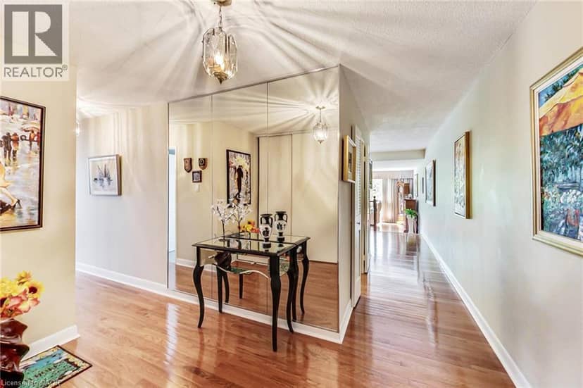 2185 MARINE Drive Unit# 202, Oakville, photo 3