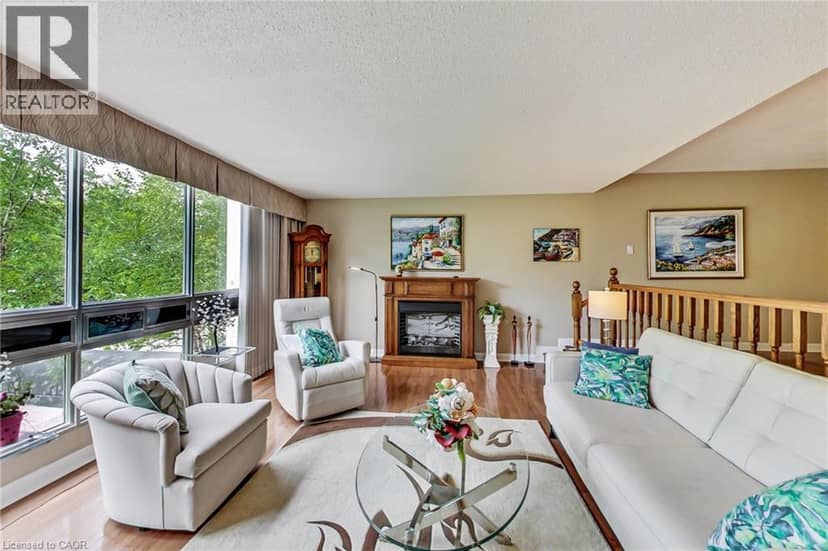 2185 MARINE Drive Unit# 202, Oakville, photo 5