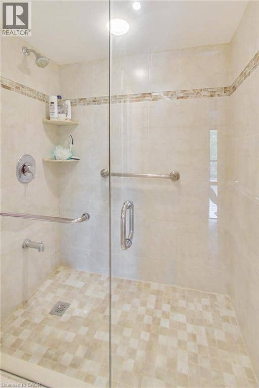 2185 MARINE Drive Unit# 202 — photo 12 of 19