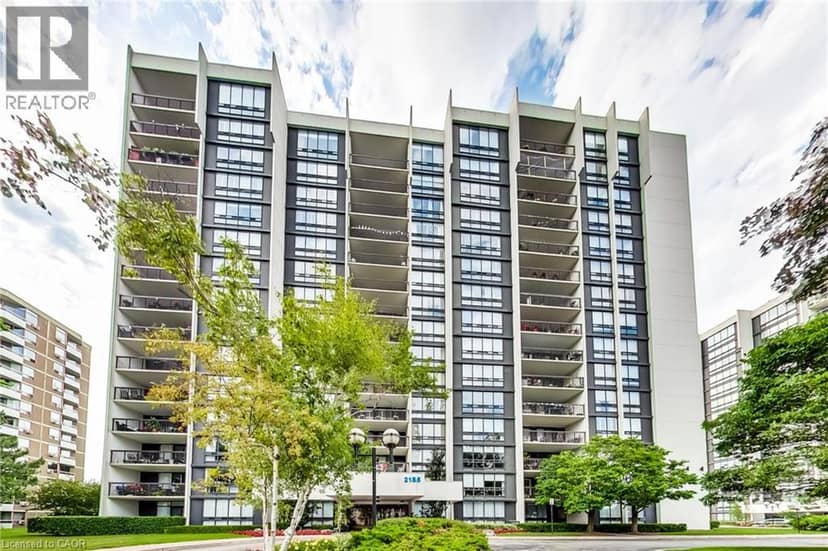 2185 MARINE Drive Unit# 202, Oakville