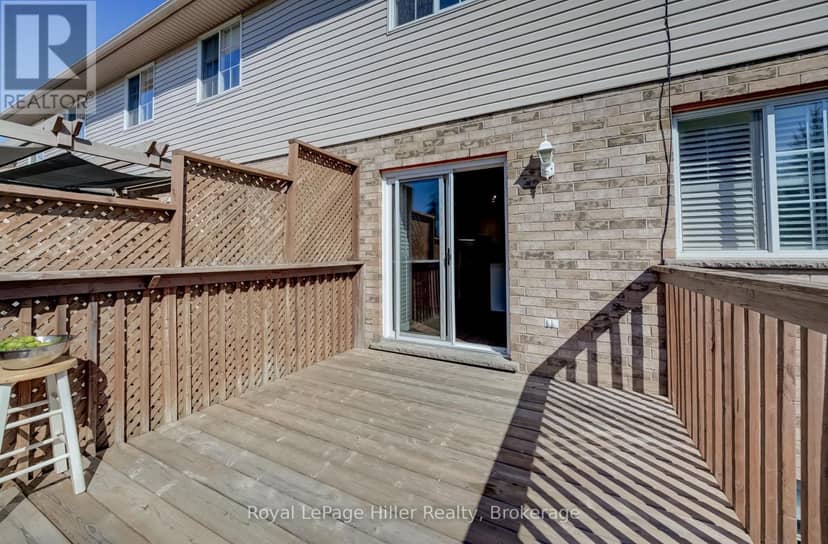 162 Athlone Crescent — photo 23 of 32