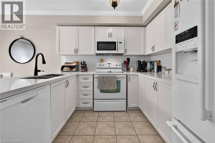 71 CEDARVILLE Drive, Stoney Creek, photo 7