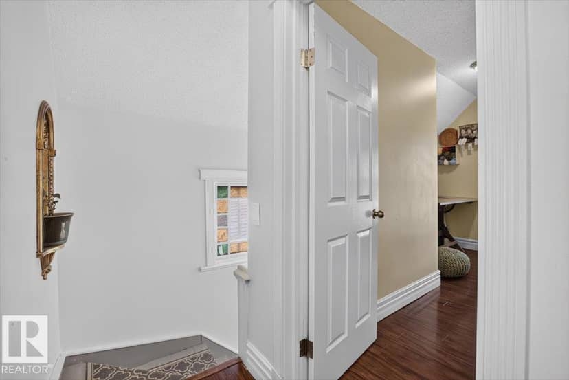 11636 95A ST NW — photo 21 of 39