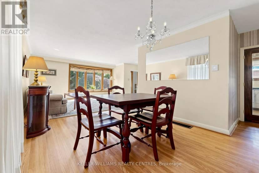 369 Osiris Drive, Richmond Hill, photo 7
