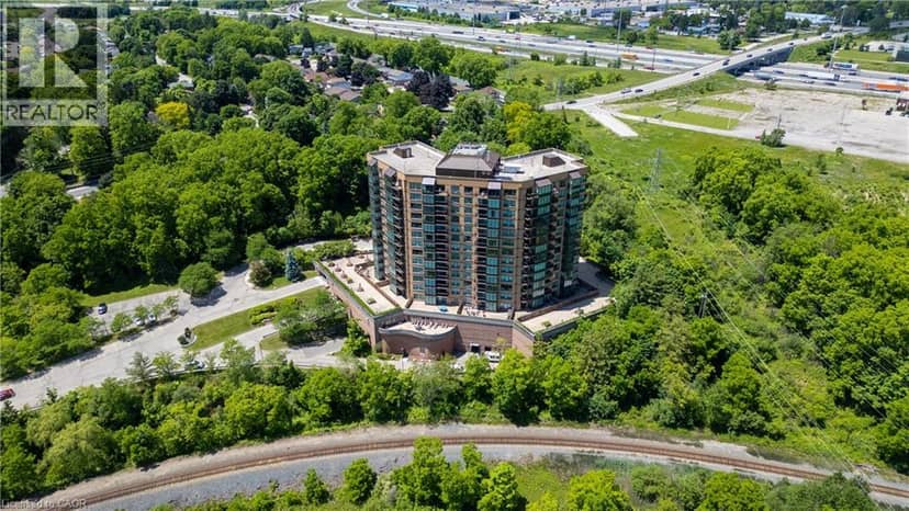 237 KING Street W Unit# 102, Cambridge