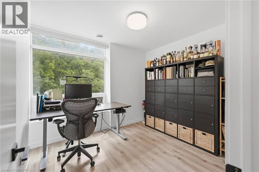 455 CHARLTON Avenue E Unit# 403 — photo 14 of 31