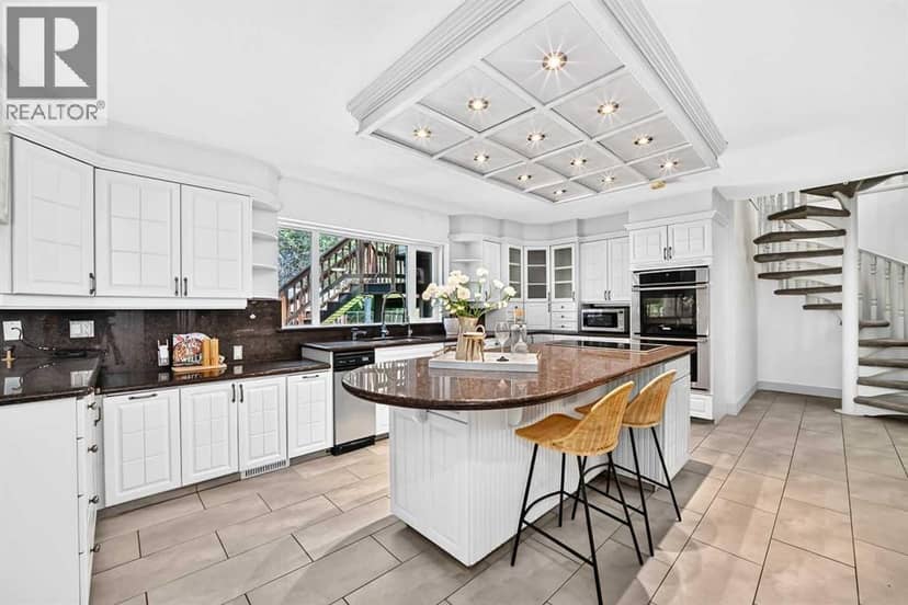 884 EAST CHESTERMERE Drive — photo 9 of 40