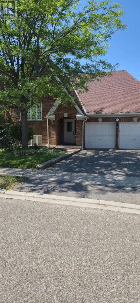 26 Rushbrook Drive, Brampton, photo 2