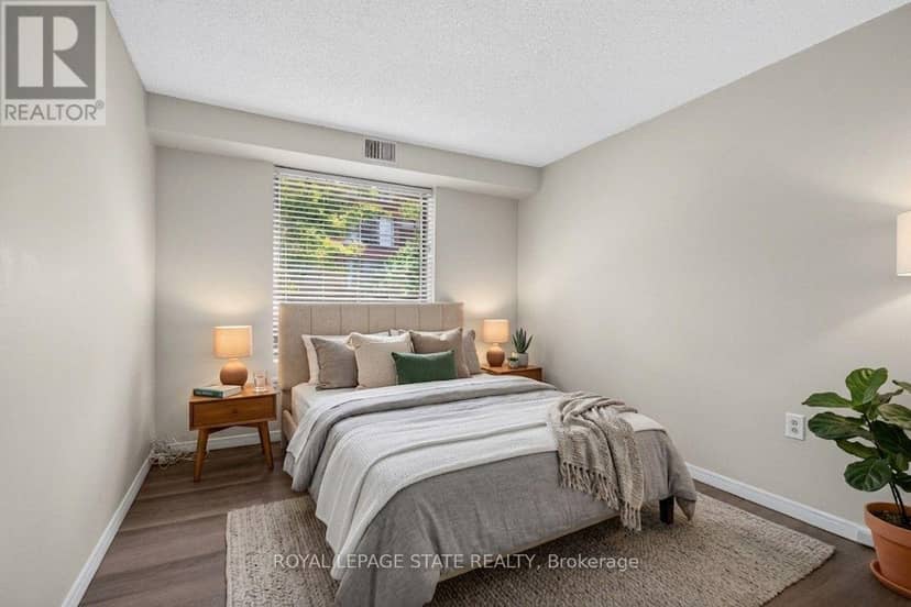 203 - 966 Queenston Road — photo 21 of 40