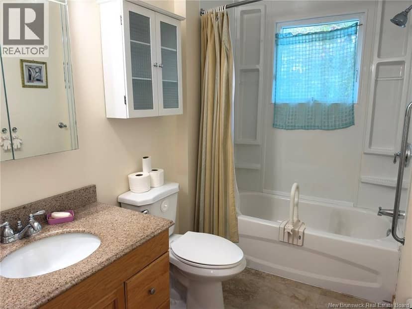 107 Kenmore Drive — photo 11 of 22
