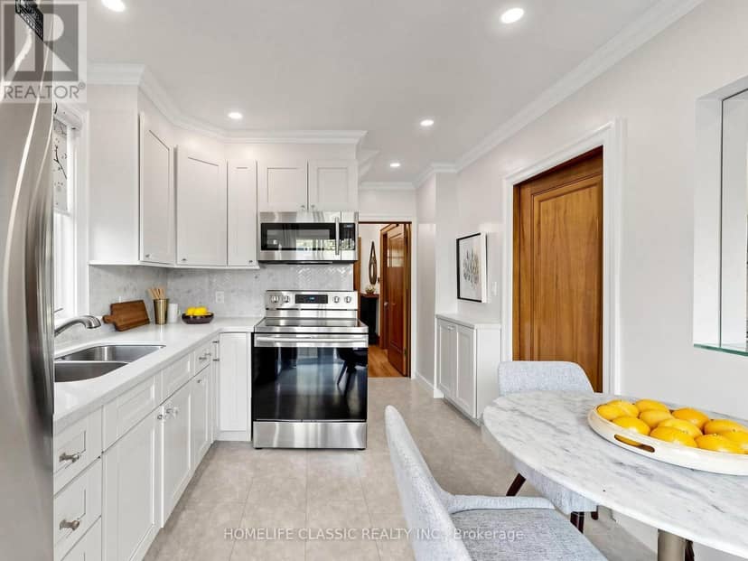 25 Dartmouth Crescent — photo 17 of 40