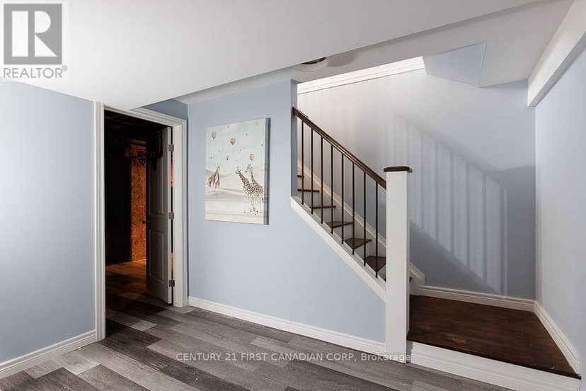 1010 Dearness Drive — photo 21 of 40