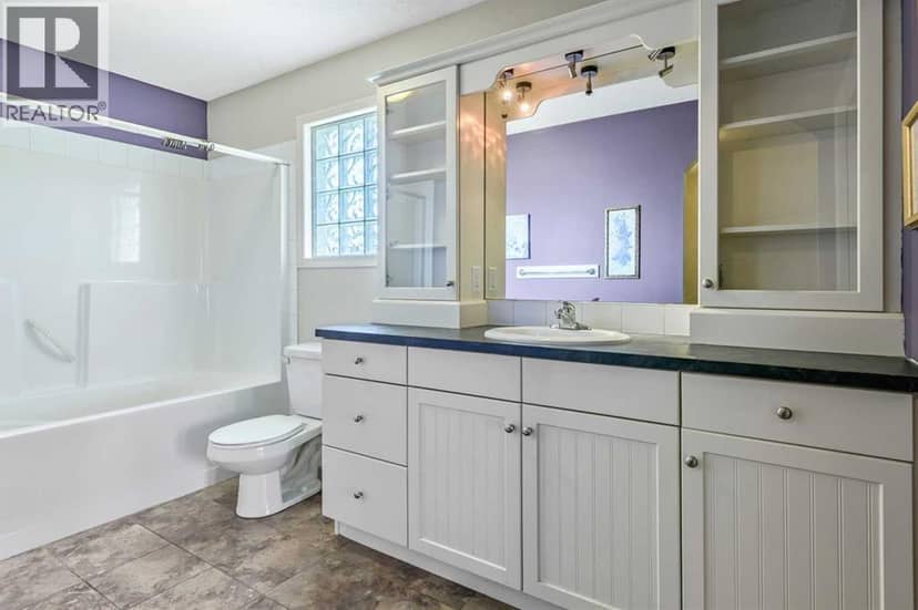 443 Riverside Green NW — photo 15 of 33