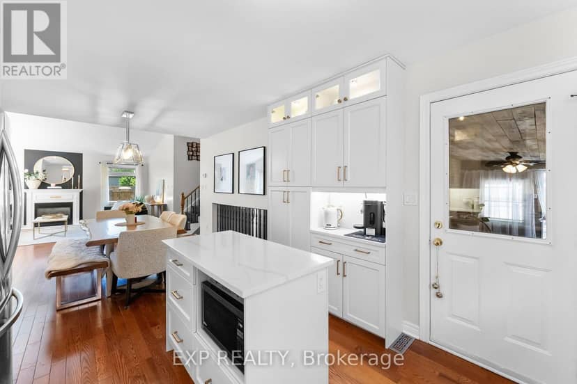 43 Thorold Avenue — photo 17 of 40