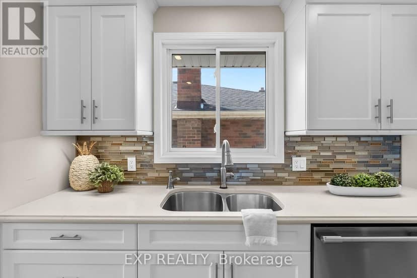 6246 Glengate Street — photo 11 of 40