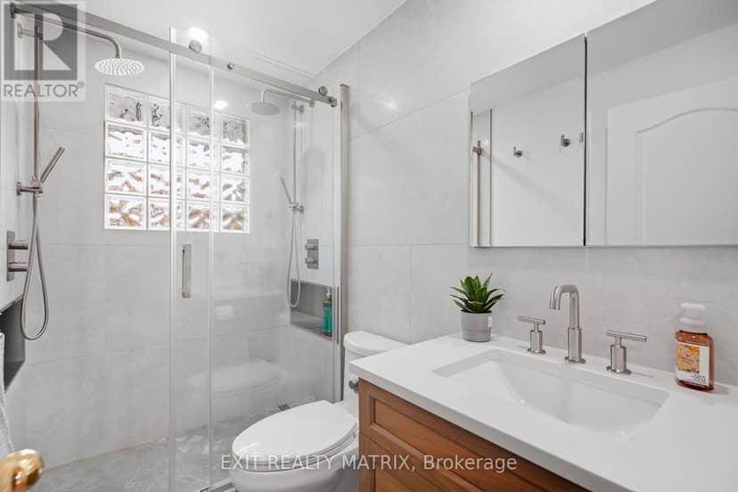 499 Gilles Street — photo 17 of 38