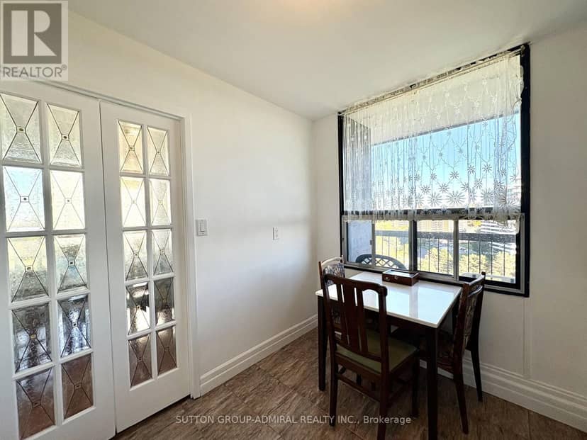 1103 - 135 Antibes Drive — photo 16 of 30