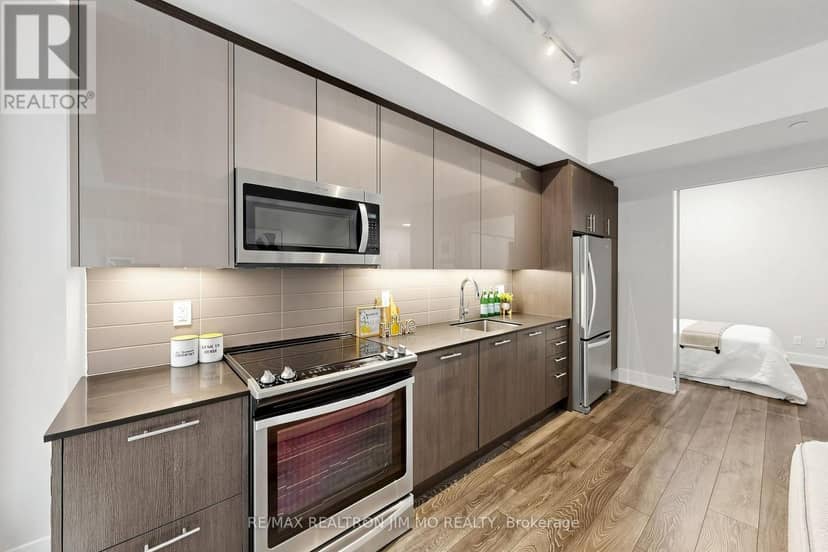 201 - 403 Church Street — photo 16 of 40