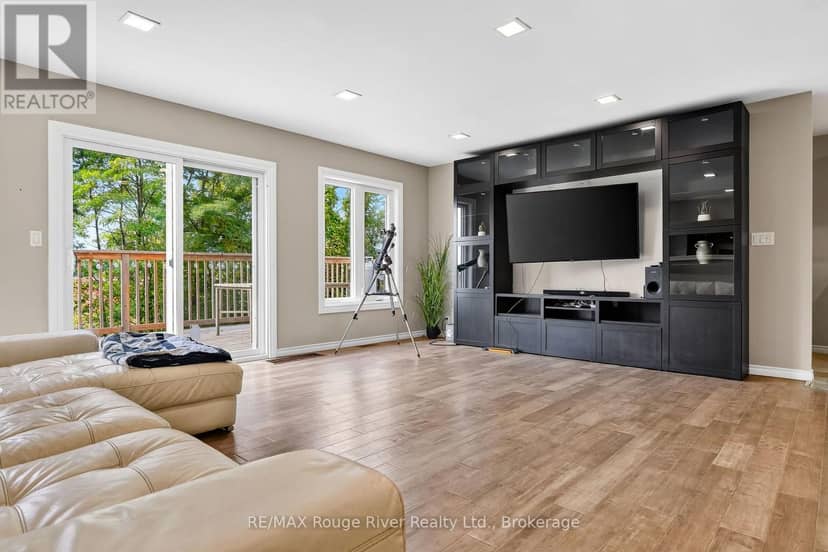 170 Cowie Road — photo 11 of 40