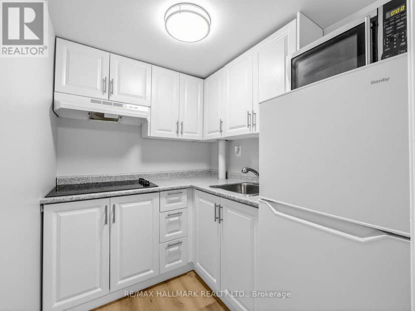 1333 Cherrydown Drive — photo 12 of 18