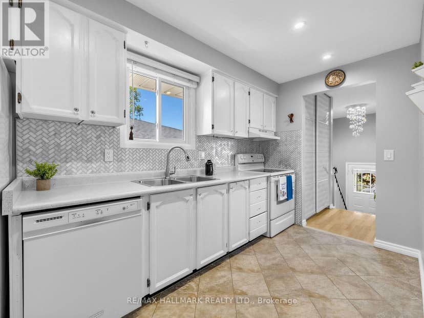 1333 Cherrydown Drive — photo 6 of 18