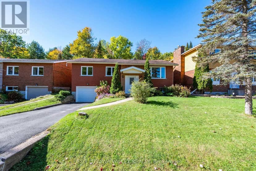 6 Sumac Court, Deep River, photo 2