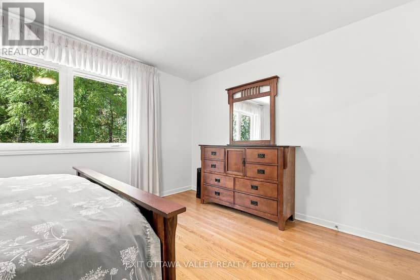 6 Sumac Court — photo 22 of 40