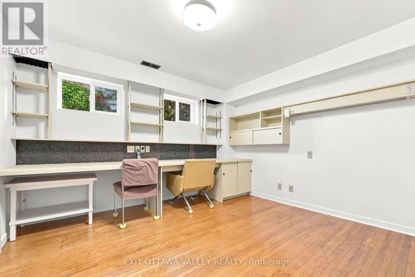 6 Sumac Court — photo 35 of 40