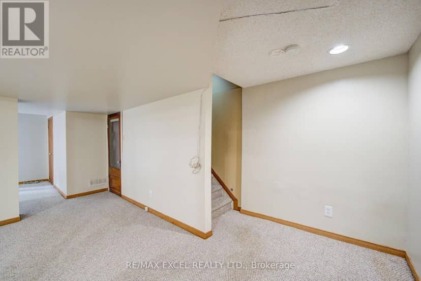 563 Tara Hill Circle — photo 35 of 40