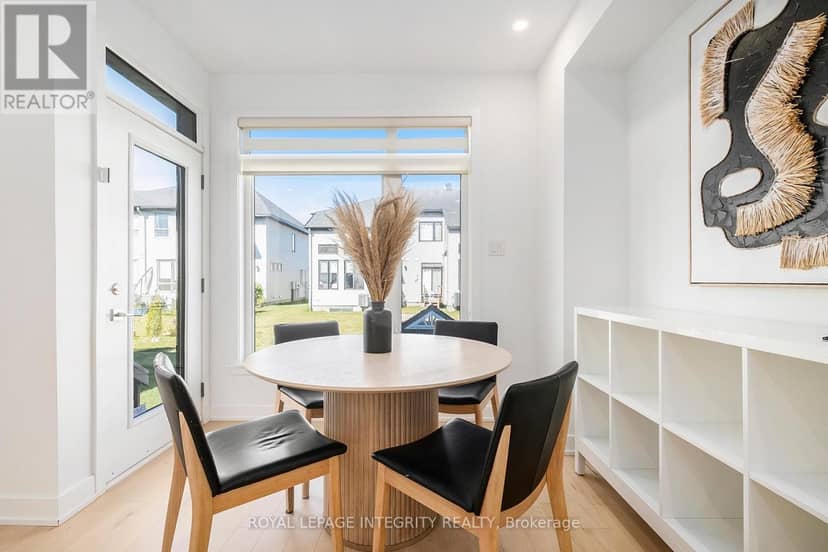 860 Solarium Avenue — photo 12 of 36
