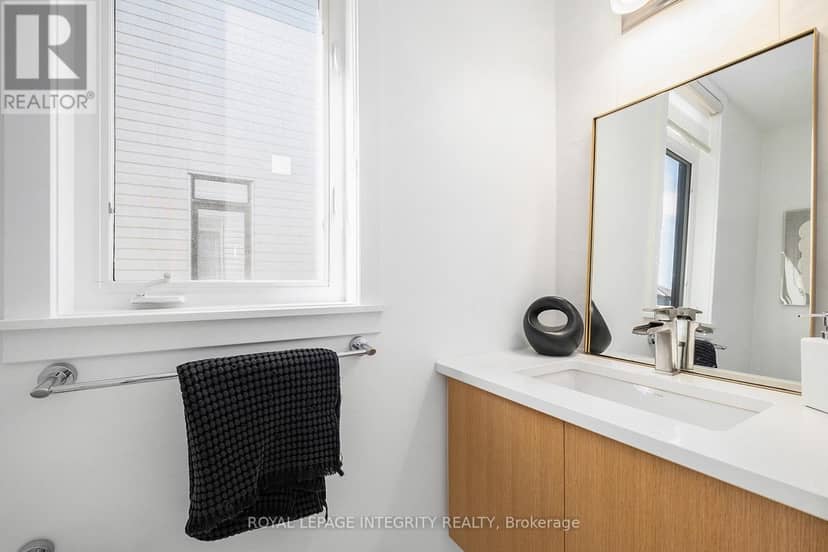 860 Solarium Avenue — photo 19 of 36