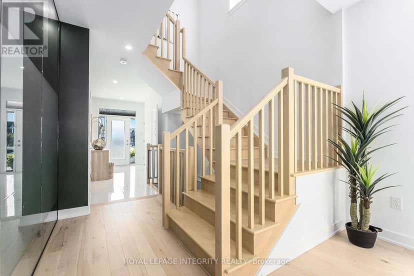 860 Solarium Avenue — photo 6 of 36