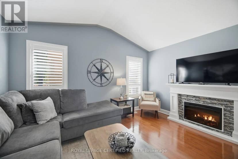 106 Ballantine Drive — photo 16 of 40
