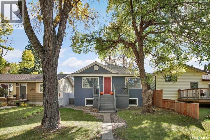 1104 4th STREET E, Saskatoon, photo 2