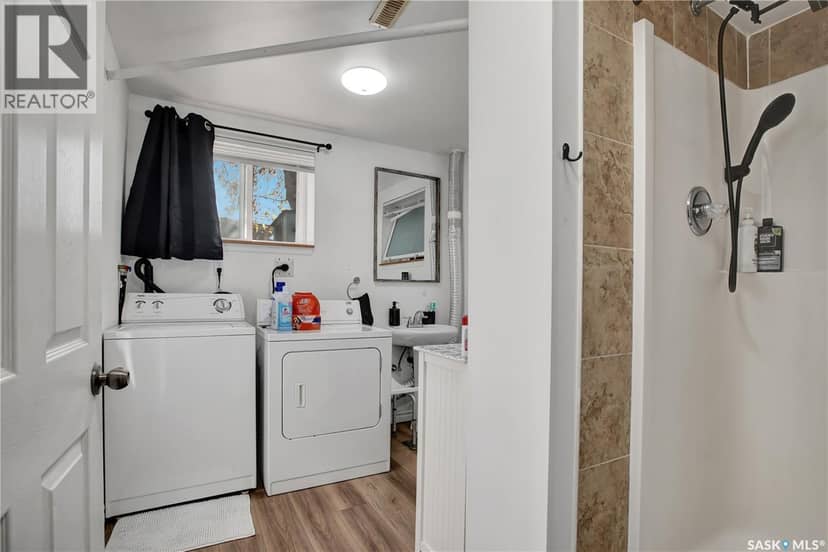 1104 4th STREET E — photo 27 of 40