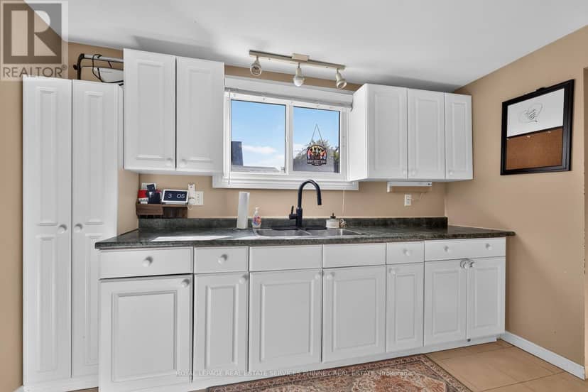 715 South Pelham Road — photo 13 of 33