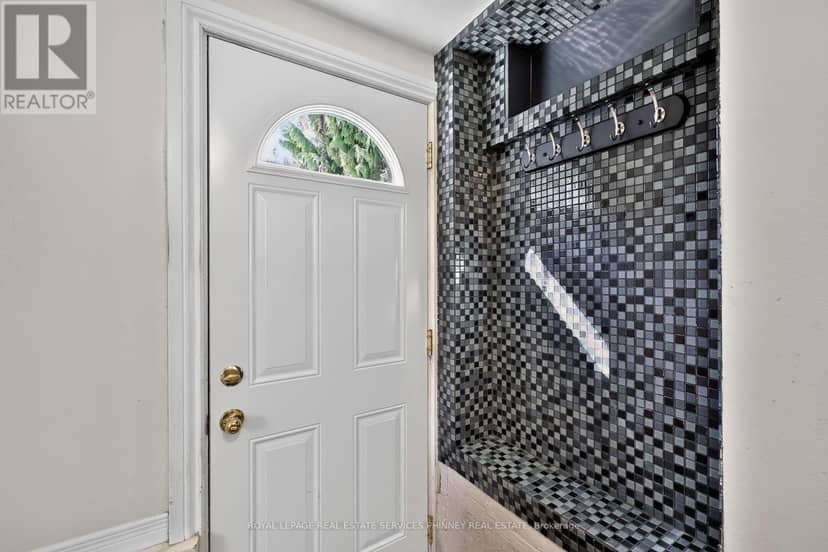 715 South Pelham Road — photo 16 of 33