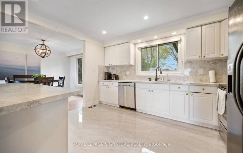 17 Wendakee Drive — photo 9 of 40