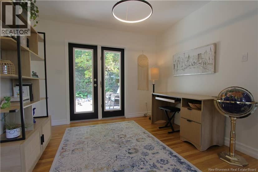 15 Hazen Avenue — photo 18 of 40