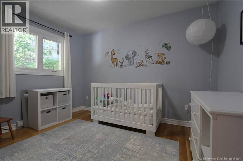 15 Hazen Avenue — photo 24 of 40