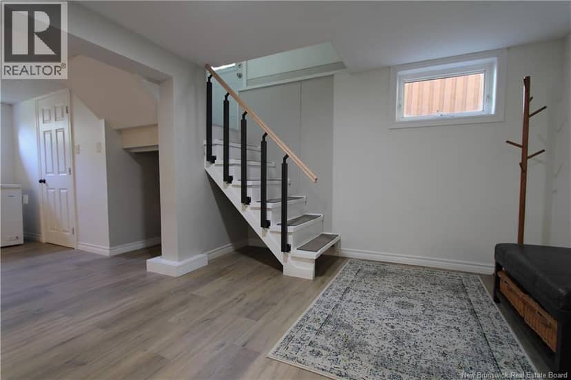15 Hazen Avenue — photo 31 of 40