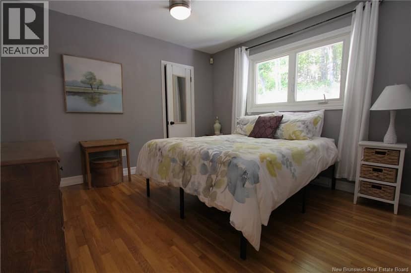 15 Hazen Avenue — photo 20 of 40