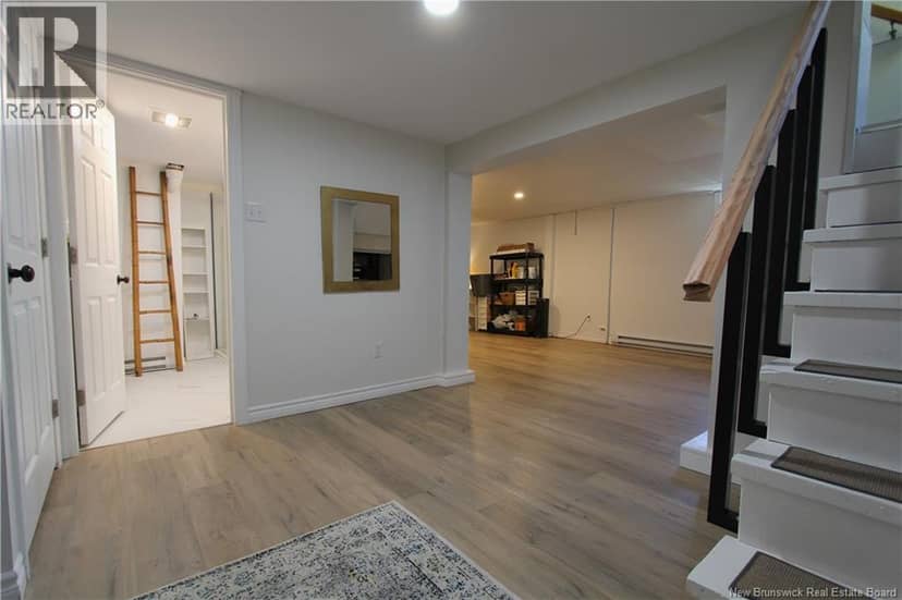 15 Hazen Avenue — photo 32 of 40