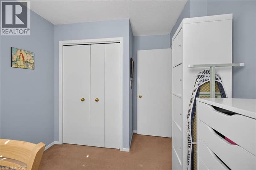 89 STONEY BROOK Crescent — photo 28 of 40